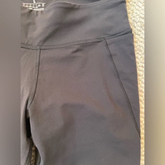 REEBOK CLASSICS Black Nylon Leggings - Picture 3 of 6